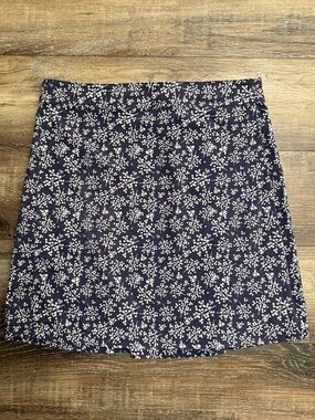 RIPSKIRT HAWAII Women’s Size Medium Floral Navy White